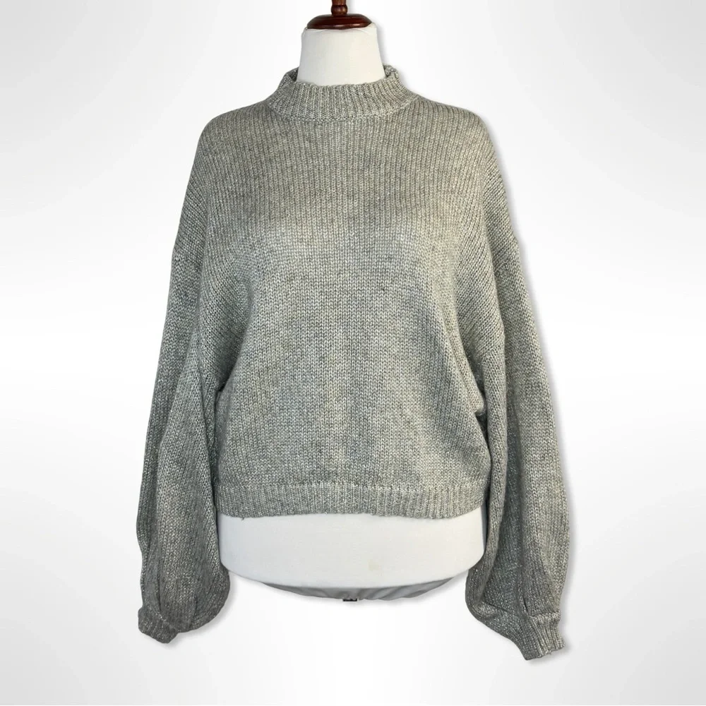 BB Dakota by Steve Madden Grey Metallic Balloon Sleeve Sweater